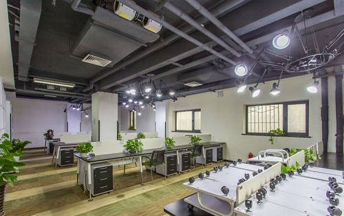 恒华国际商务中心出租实拍图2